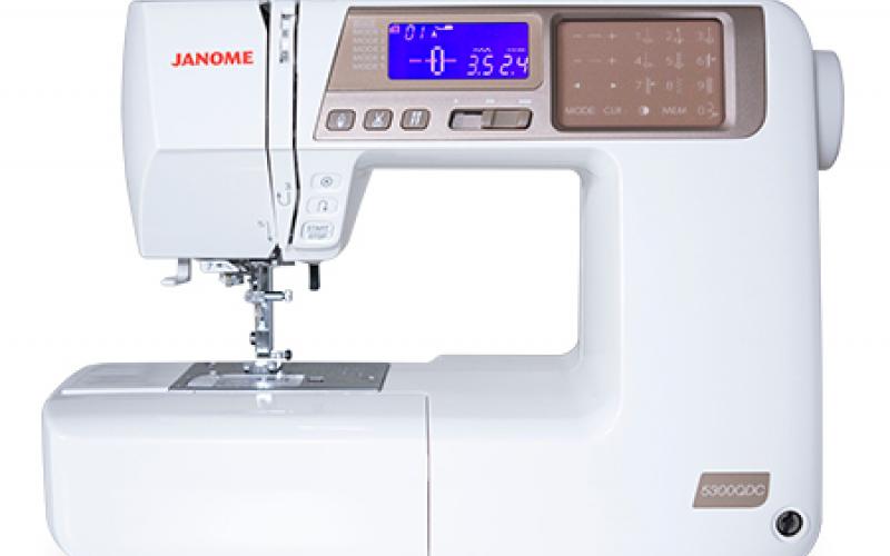 Janome Sewing Machine model# 5300 QDC